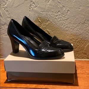 NWT NIB FRANCO SARTO BLACK HEELS GHOST SIZE 9 PUMP